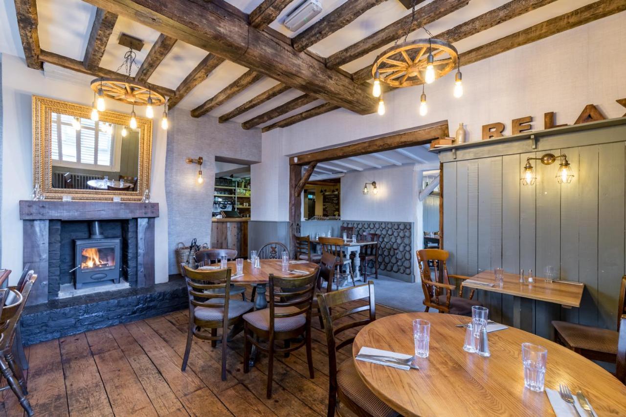 The Littleton Arms Otel Penkridge Dış mekan fotoğraf