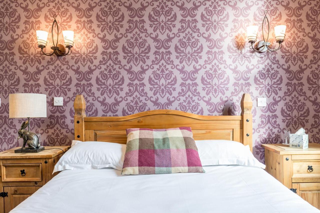 The Littleton Arms Otel Penkridge Dış mekan fotoğraf