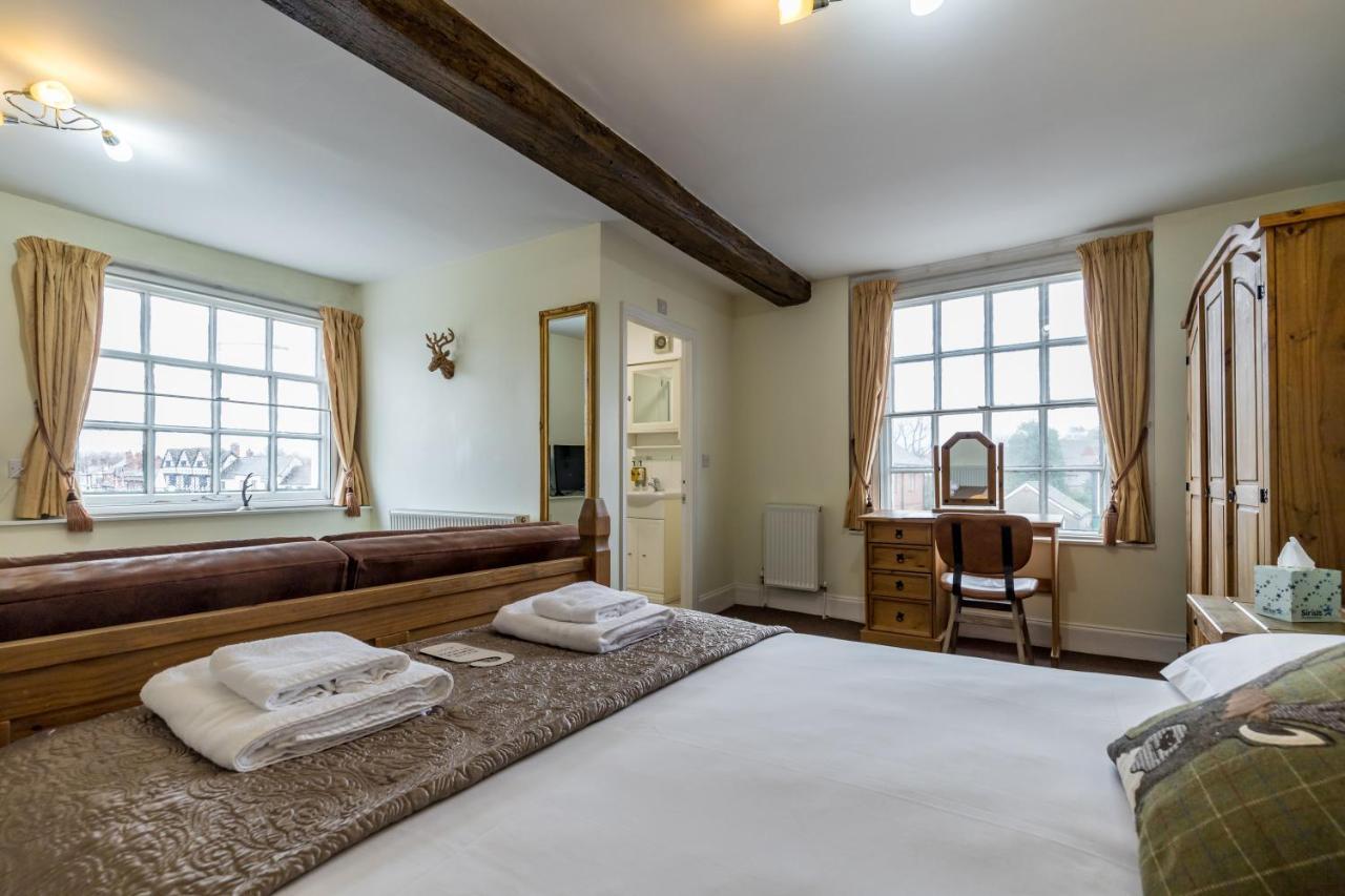 The Littleton Arms Otel Penkridge Dış mekan fotoğraf