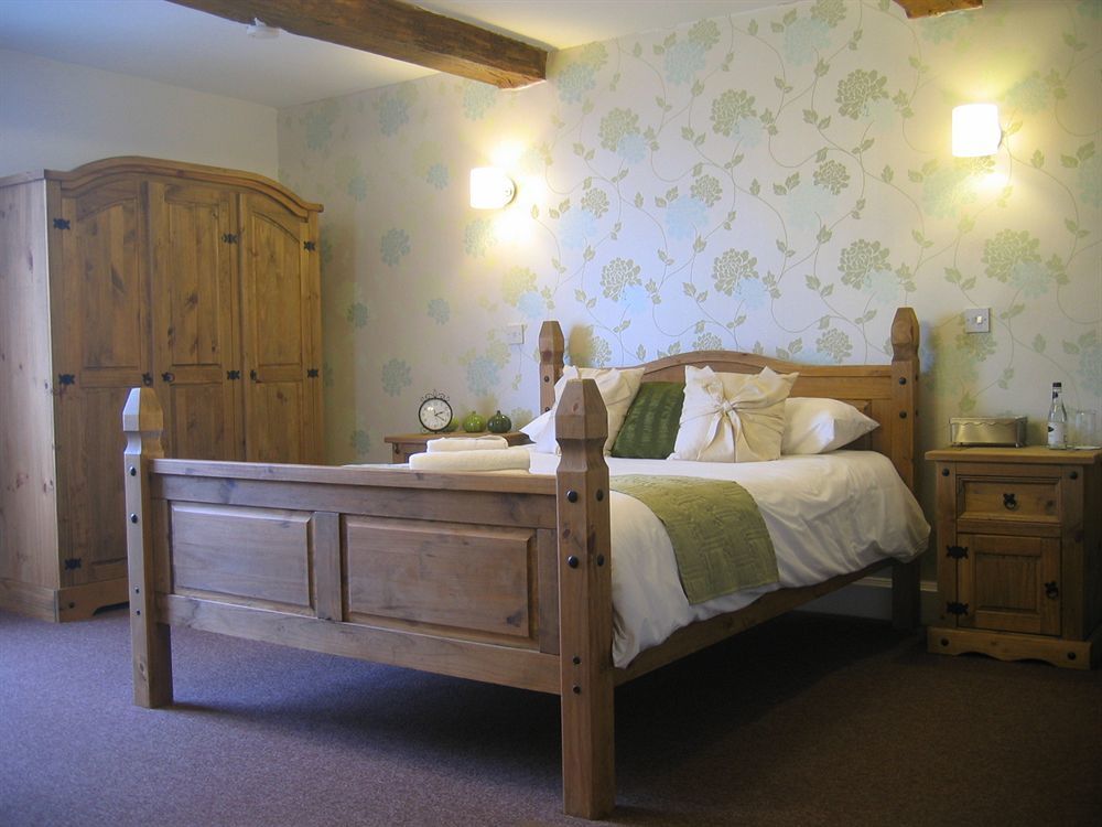 The Littleton Arms Otel Penkridge Dış mekan fotoğraf
